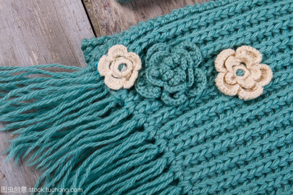 與舊的背景條紋綠色羊毛圍巾